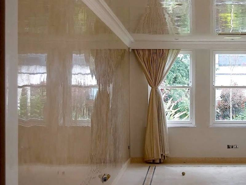 Venetian plaster in the interior of the living room Venetian plaster in the interior